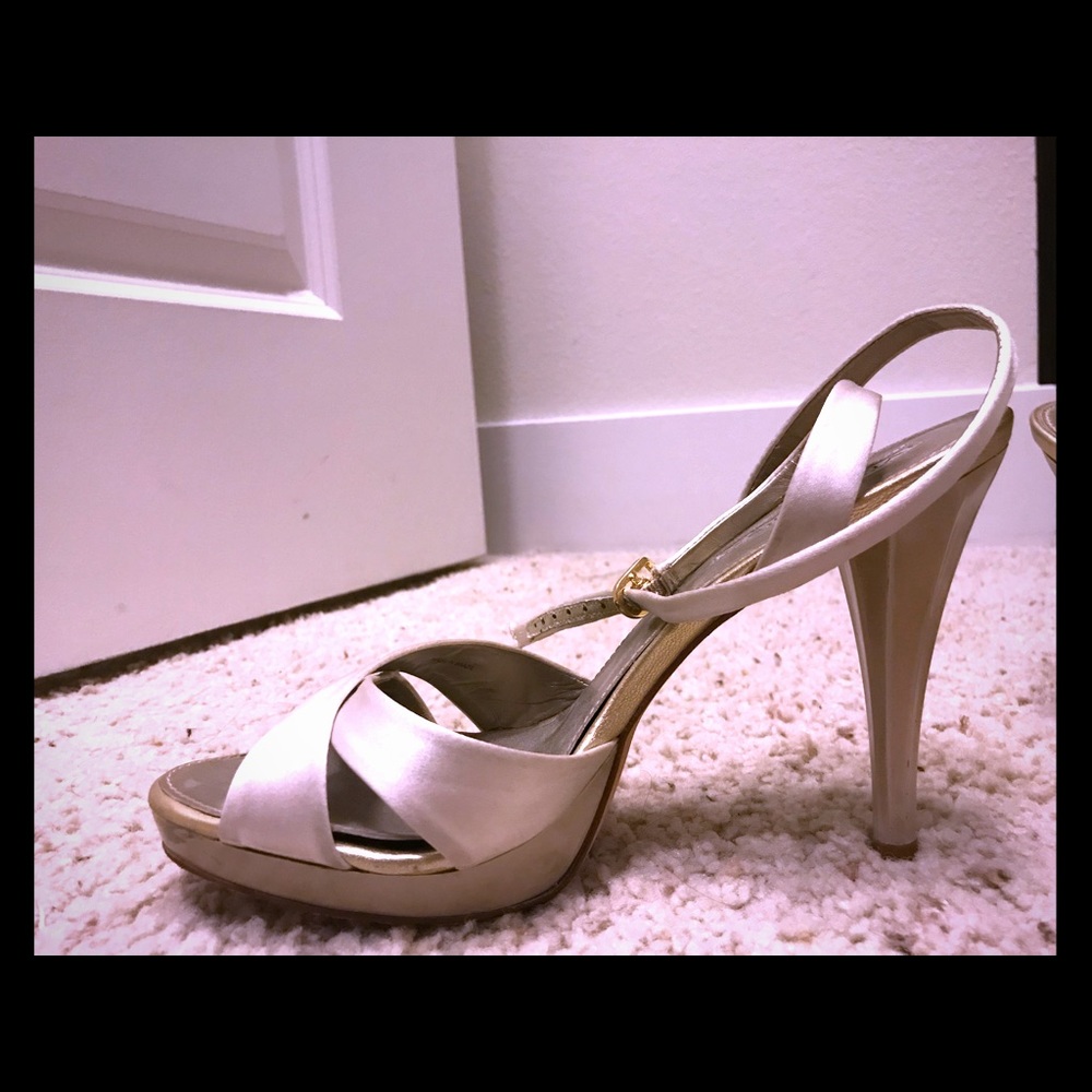 Via Spiga platform gold tone platform sandals